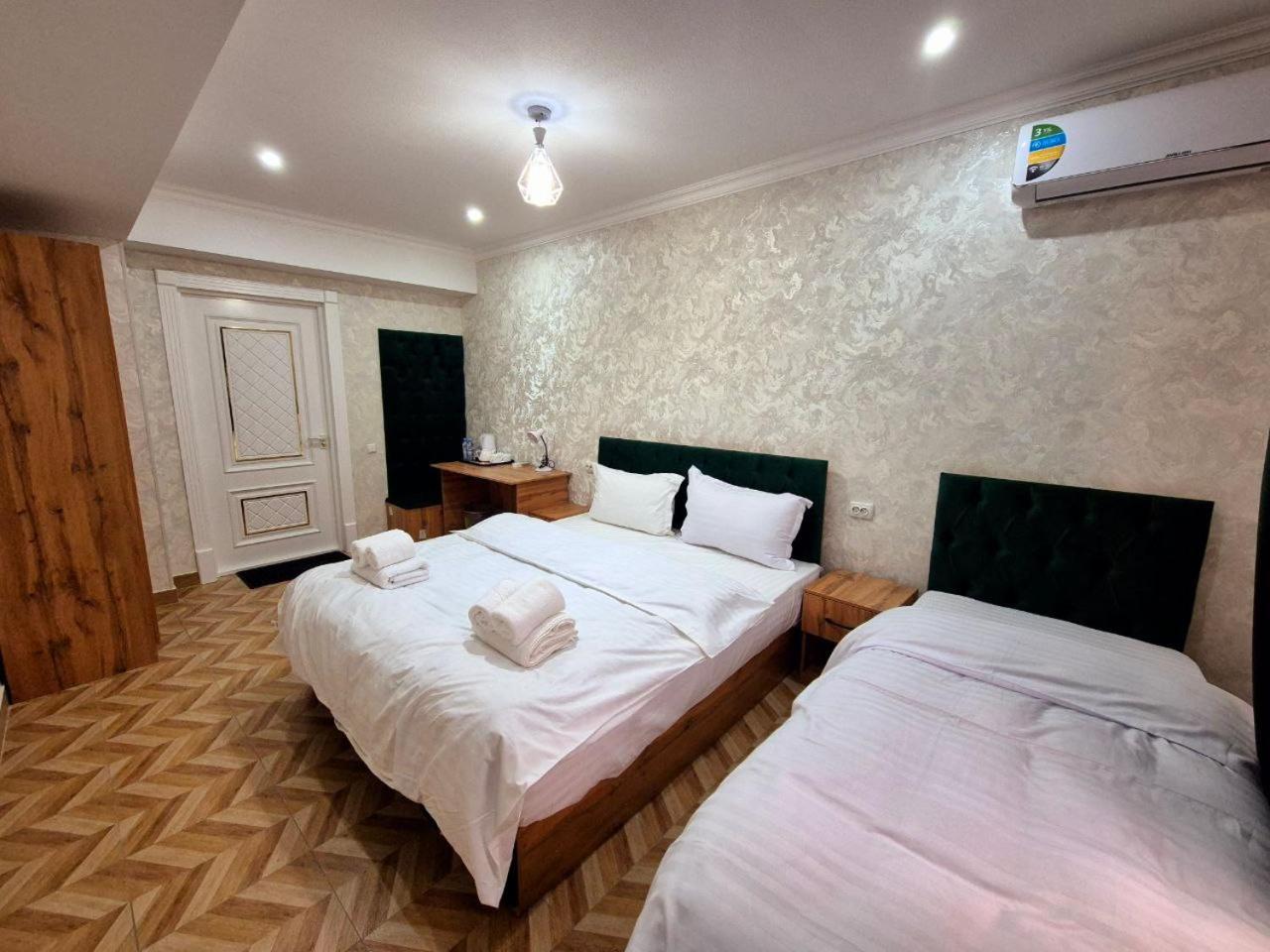 Samarkand Imron Hotel 외부 사진