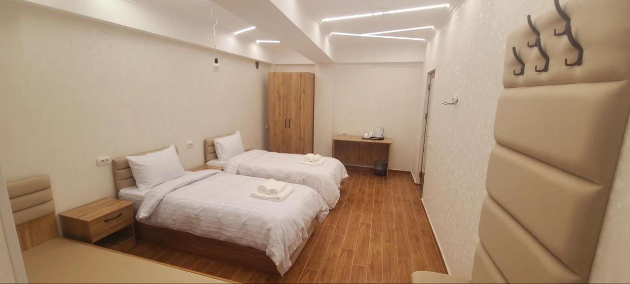 Samarkand Imron Hotel 외부 사진