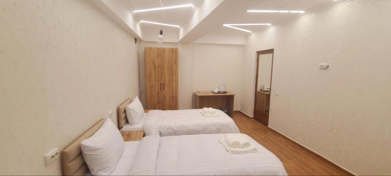 Samarkand Imron Hotel 외부 사진