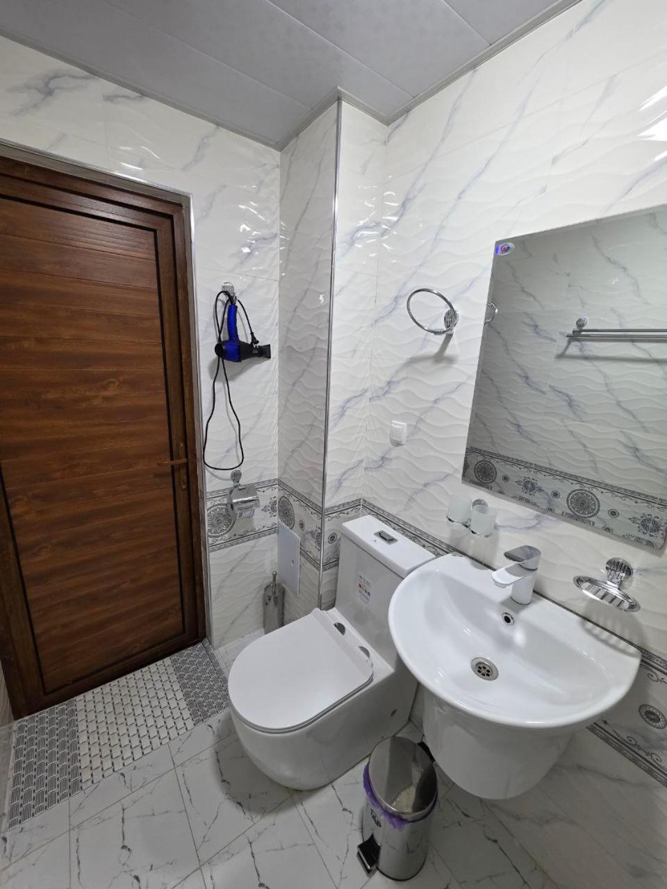 Samarkand Imron Hotel 외부 사진