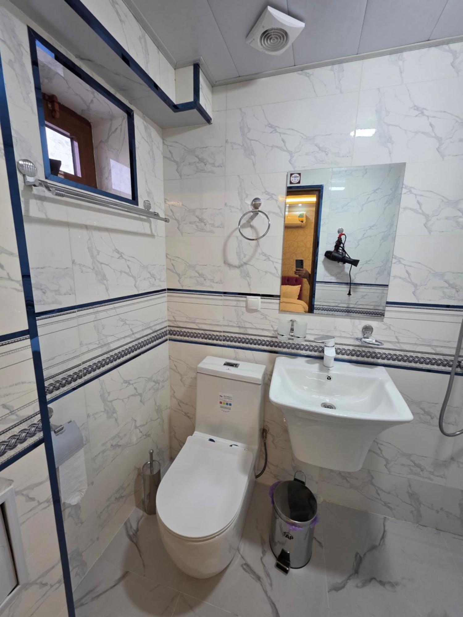 Samarkand Imron Hotel 외부 사진